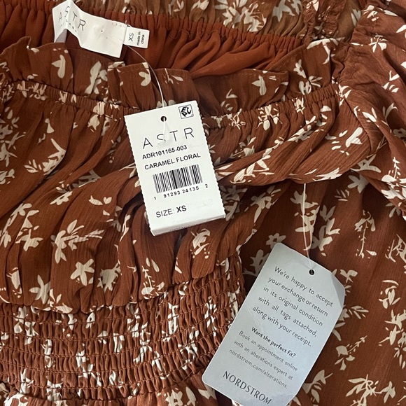 ASTR the Label Caramel Floral Cinched Midi Peasant Dress XS - Picture 6 of 12